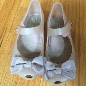 Mini Melissa Bows Size 10